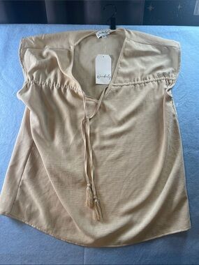 Wonderly Beige Tie-Front Peasant Blouse
